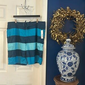 NWT Men’s Old Navy Striped Swim Trunks Board Shorts Size XXL